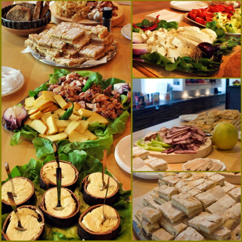 Şorici, caş, ceapă, pastramă, ţuică, plăcintă, fetească, mere, hârtie, cărţi, ulcele, fanfară picfood mtr Şorici, caş, ceapă, pastramă, ţuică, plăcintă, fetească, mere, hârtie, cărţi, ulcele, fanfară