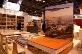 Cărturești va centraliza și selecta oferta de carte pentru standul României la Salon du livre de Paris 2013