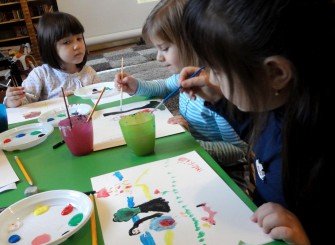 CARTEA CU POVEȘTI DE PRIMĂVARĂ