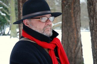 Pawel Huelle: „Uneori noaptea, când dorm, aud în biblioteca mea imensă cărțile conversând între ele.”