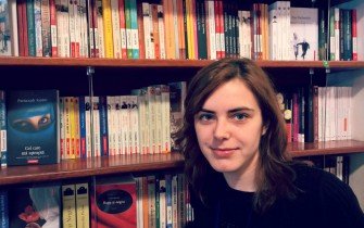 Descoperă un superlibrar