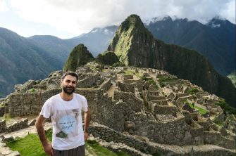 Marius Chivu: Cele mai bune călătorii nu le poţi face decât cu cei mai buni prieteni