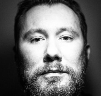 Bogdan Răileanu: Cititorul povestirilor mele trebuie să fie undeva între cititorul de Bukowski, Cheever și Petru Cimpoieșu