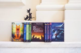 Colecția Pisicile Războinice | 20% reducere