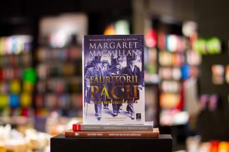 Cărțile vedetă în mai | 30% reducere