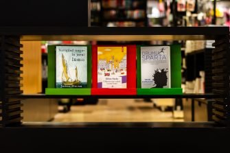 Jurnale și ghiduri de călătorie | până la 20% reducere