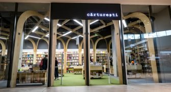 Un nou Cărturești te așteaptă de azi în Sibiu