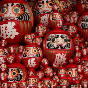 Atelierul de confecționat păpuși japoneze Daruma