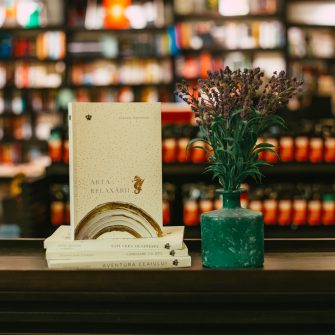 Baroque Books & Arts | 20% reducere