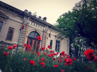 Vești din Cărturești: visul unei nopți de mai