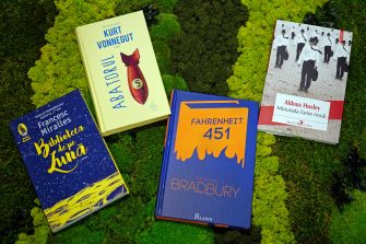 TOP 20+ cele mai bune cărți din literatura SF: romane care oferă o viziune incredibilă asupra lumii