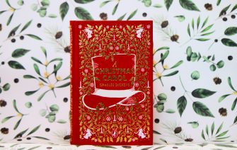 De ce să dăruim cărți de Crăciun?