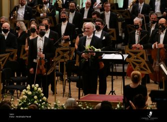 Interviu de Festival cu dirijorul grec Stefanos Tsialis