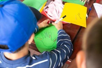 Copiii și tinerii din centrele de plasament așteapta 1000 de noi voluntari Ajungem MARI. Înscrieri până pe 26 septembrie