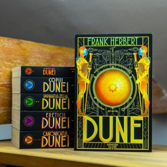 AUTORUL LUNII: FRANK HERBERT | 20% reducere