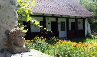 Turneul SoNoRo Conac „La Grande Belleza” continuă în luna mai cu patru concerte în locuri extraordinare