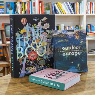 SELECȚIE DE TITLURI DE CĂLĂTORIE ÎN LIMBA ENGLEZĂ | 20% REDUCERE