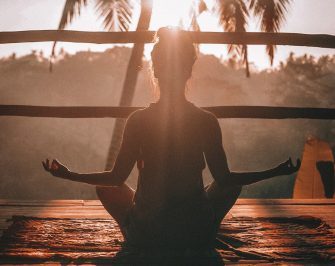 12+ tehnici și metode de relaxare care te ajută să scapi de stres și anxietate