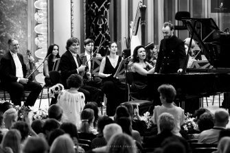 Festivalul Enescu 2023: interviu cu pianistul Daniel Ciobanu