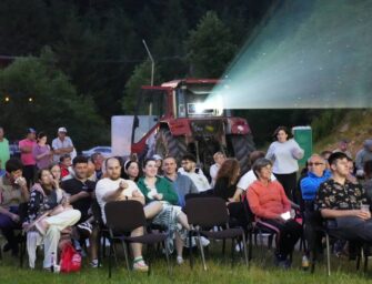 Actorul Toma Cuzin aduce Film în Sat, festivalul de artă în mediul rural | Cernătești, Dolj (5 – 7 iulie)