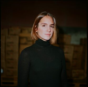 CărturEȘTI Explorator – o serie semnată de artista Ana Popescu