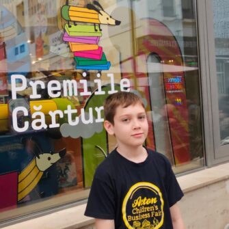 Recenzie de carte Vreau să fiu invizibil, Dan Ungureanu