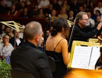 Festivalul Enescu 2025 / „Pentru mine, relația dintre muzică și retorică a fost esențială” – dialog cu Ottavio Dantone