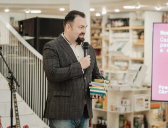 Mihai Mănescu: „Legendele pot încă să funcționeze ca busolă emoțională pentru copiii de azi”