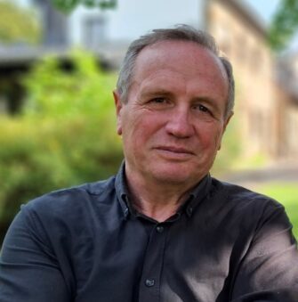 Cărturești Piatra-Neamț | lansare de carte| Maniera sau Cât de departe am mers, de Vasile Baghiu